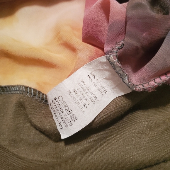 4/$30🌟Together Dressy Top - Picture 5 of 5